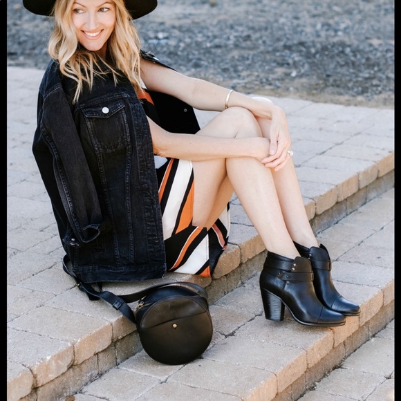 Rag & Bone Harrow Boot in Black Leather Sz 37.5 - Picture 2 of 9